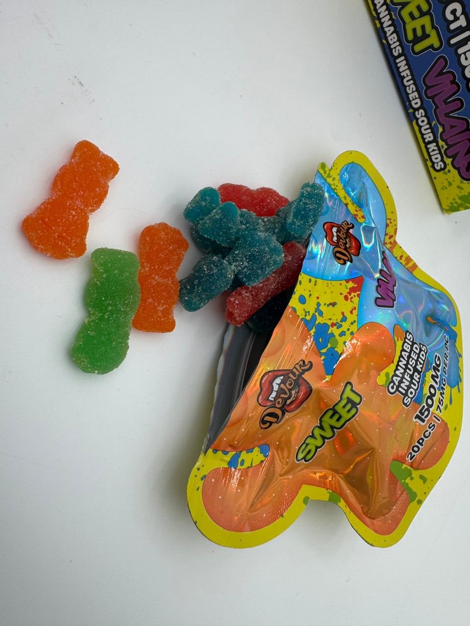 Devour Gummies Sweet Villains 1500mg Devour Gummies Sweet Villains 1500mg