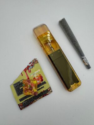 Fade Disposable 2G 3 in 1 Gummy + Pre roll